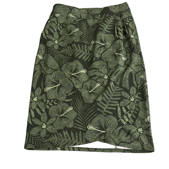 Rip Skirt, size small with pocket - Picture 1 of 8